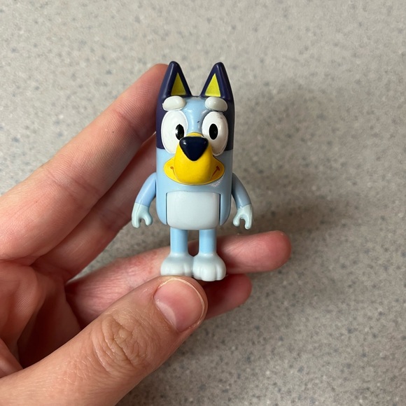 FREE With Purchase - Bluey Figure - Picture 1 of 1